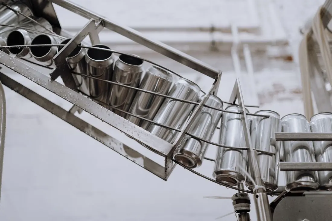 Equipamentos de aço inox em linha de produção